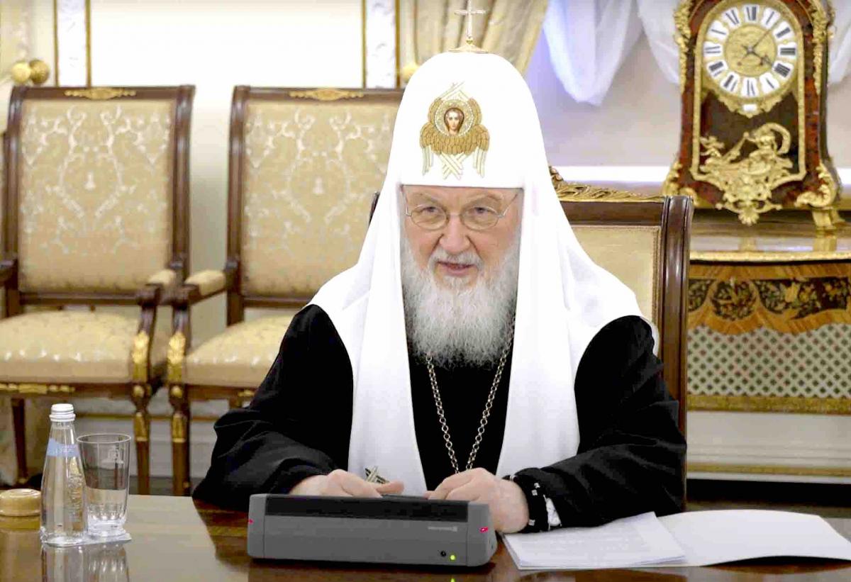 Le patriarche Kirill II lors d'une rencontre avec le nonce apostolique le 3 mars (capture d'écran de la vidéo diffusée par le patriarcat).