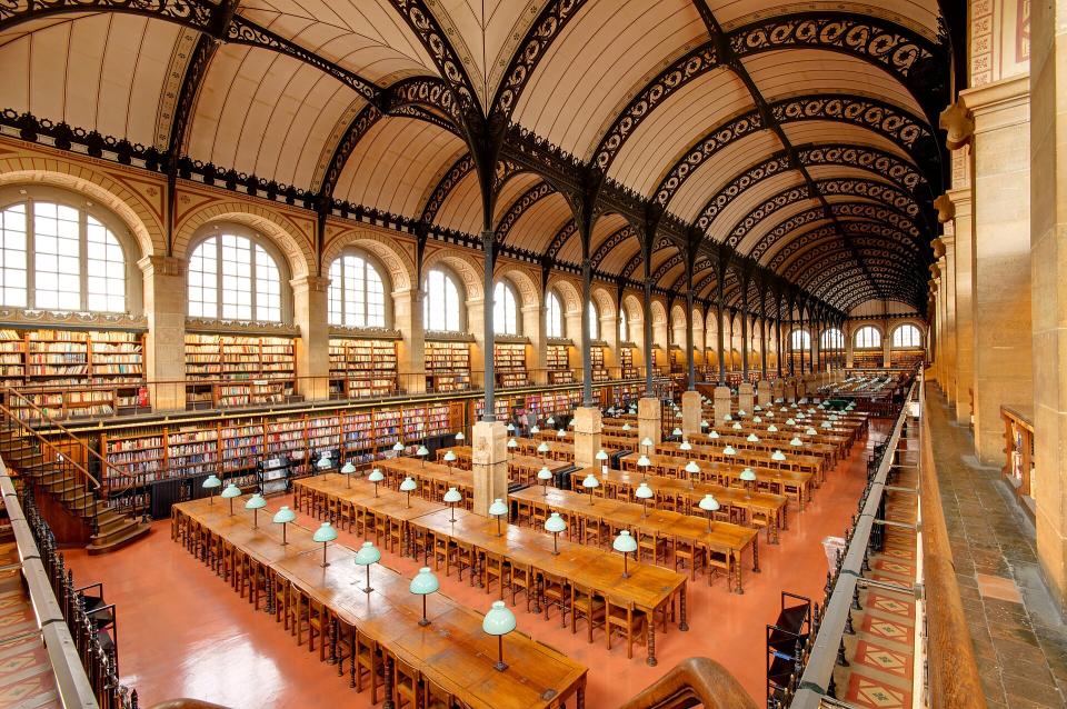 Salle de lecture de la Bibliothèque Sainte-Geneviève